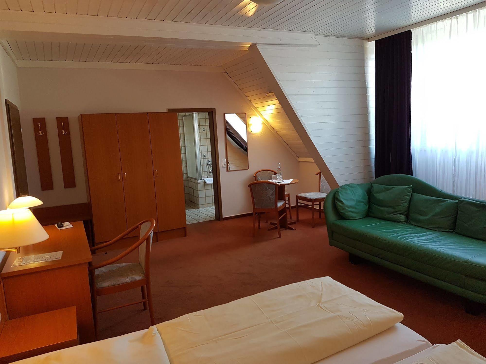 Hotel Restaurant Klostermuehle Ρόιτλινγκεν Εξωτερικό φωτογραφία